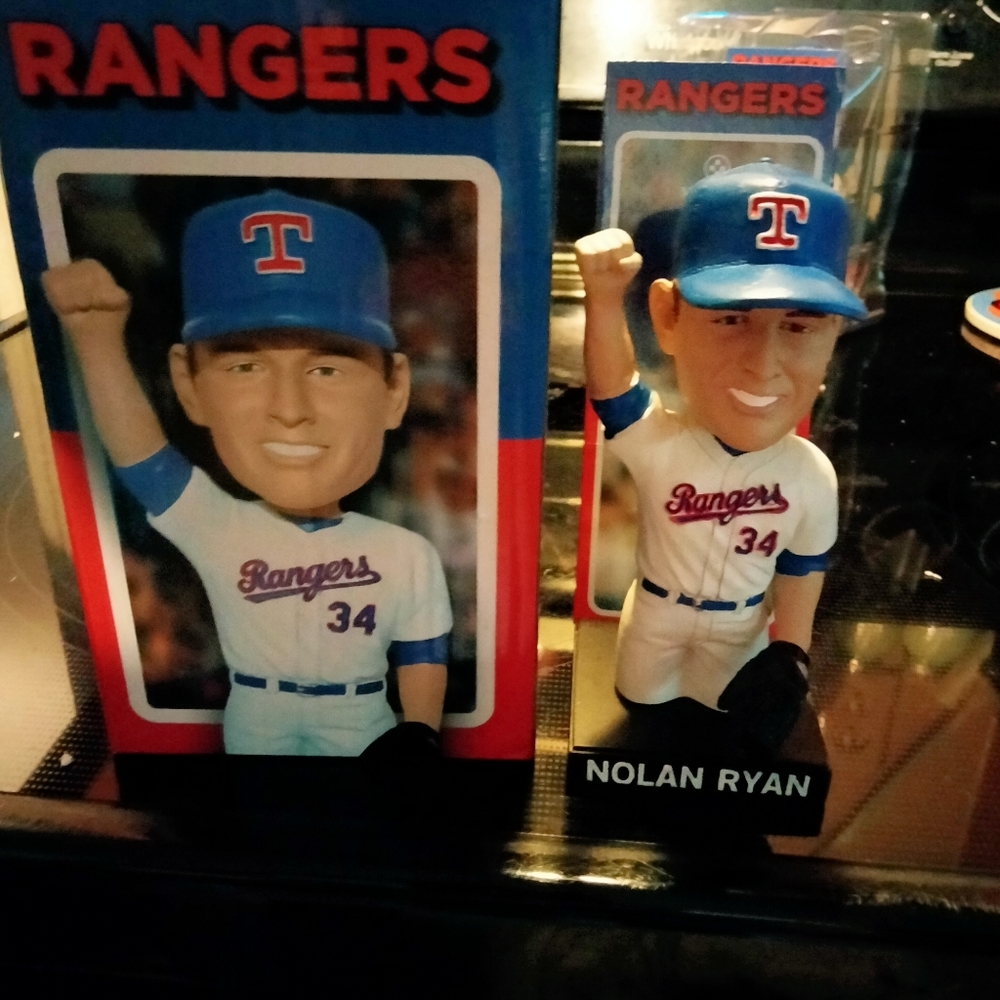 Nolan Ryan bobblehead